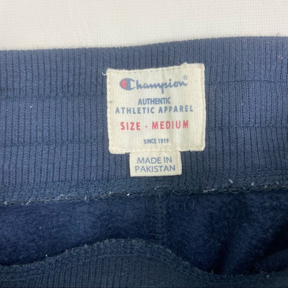 Champion blue sweat pants. Unisex size Medium - Picture 4 of 8